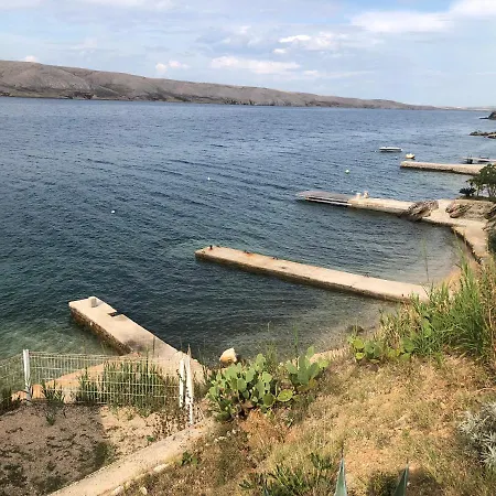 Miskovici, Otok Pag Guest house