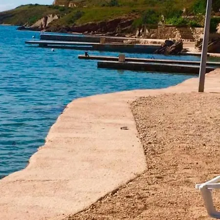 Miskovici, Otok Pag * Miskovici