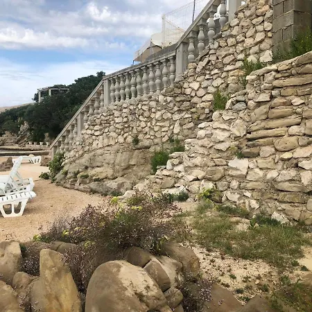 Miskovici, Otok Pag Guest house