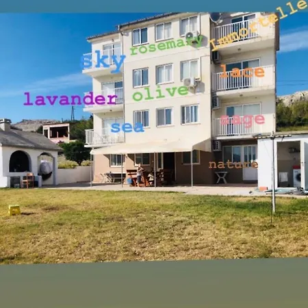 Miskovici, Otok Pag بيت ضيافة