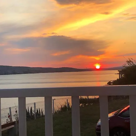 بيت ضيافة Miskovici, Otok Pag